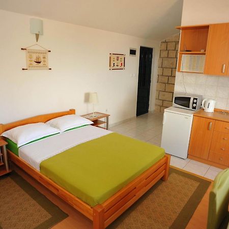 Villa Anni Sutivan Habitación foto
