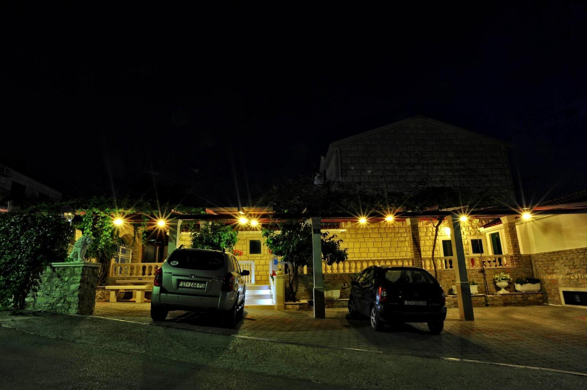 Villa Anni Sutivan Habitación foto