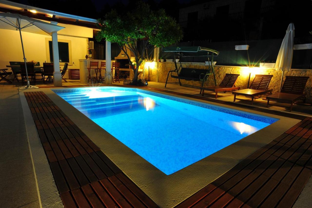 Villa Anni Sutivan Exterior foto
