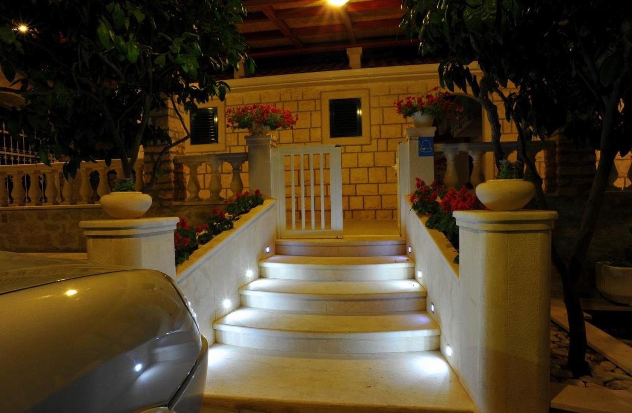 Villa Anni Sutivan Exterior foto